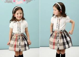 dress burberry anak
